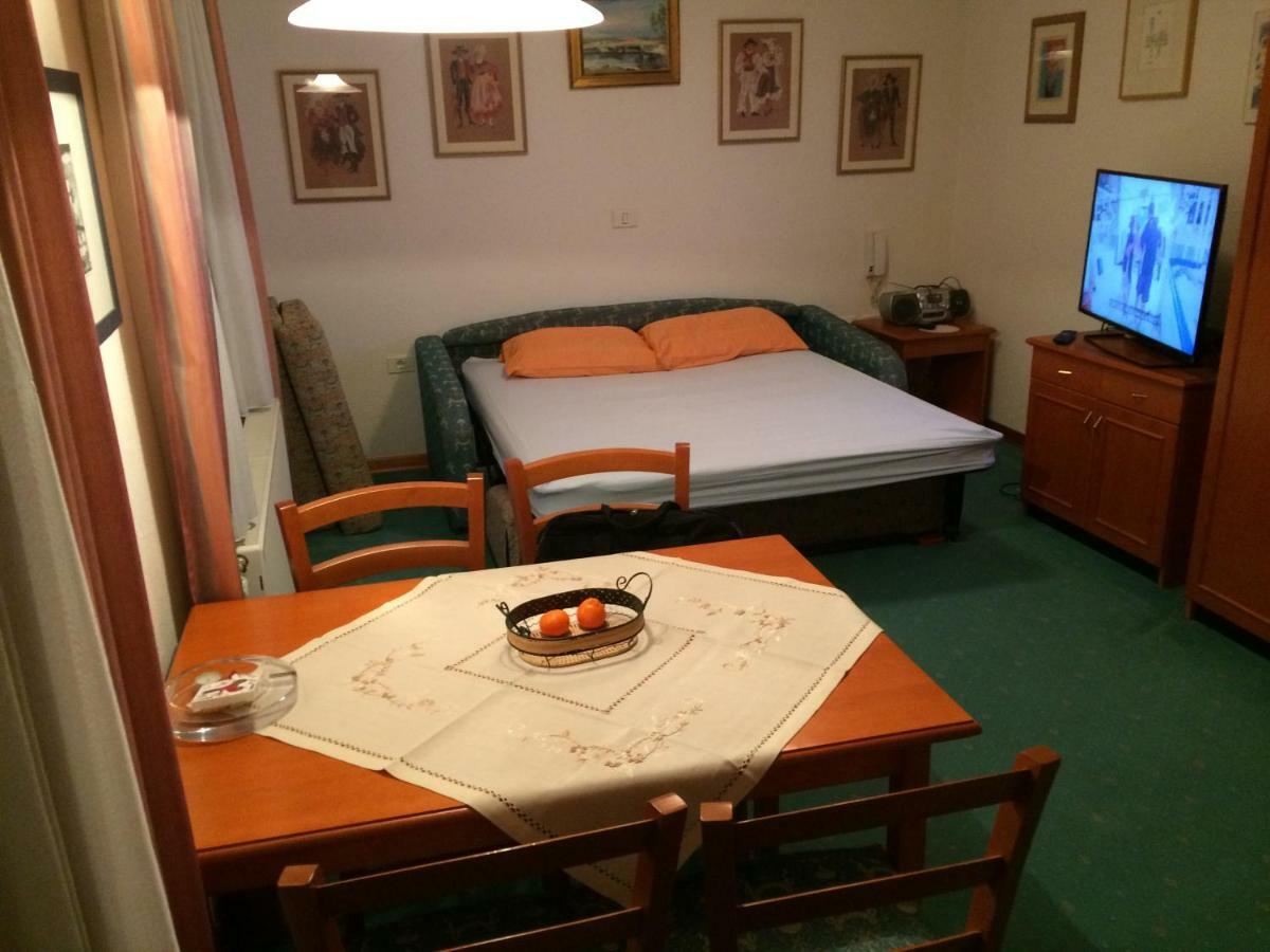 Vila Vesna Portorose Esterno foto